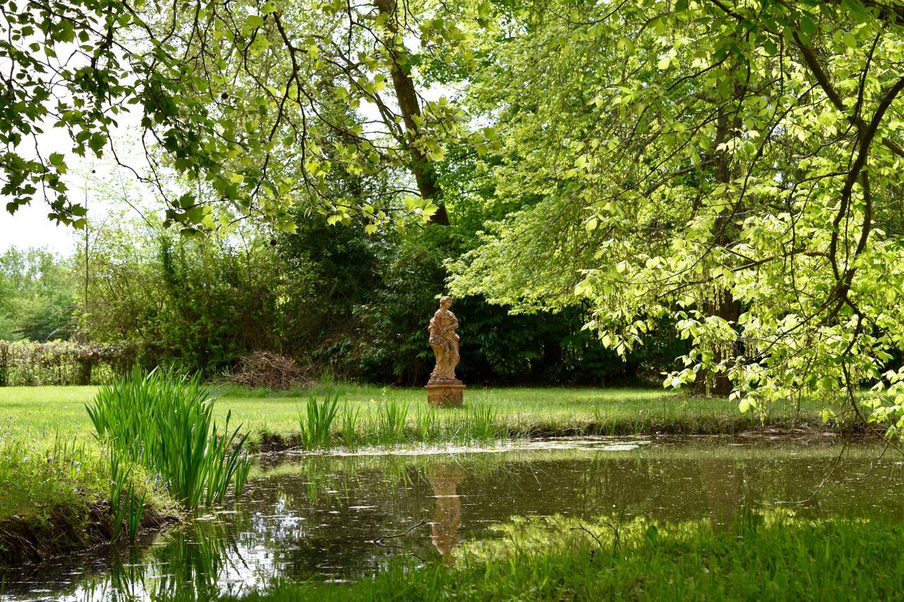 Manoir De Plaisance Bed & Breakfast Benon Exterior photo