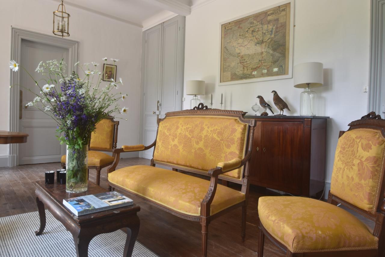 Manoir De Plaisance Bed & Breakfast Benon Exterior photo