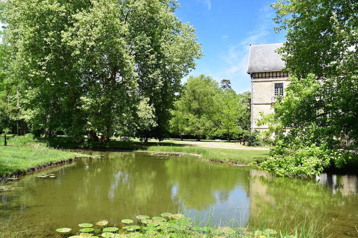 Manoir De Plaisance Bed & Breakfast Benon Exterior photo