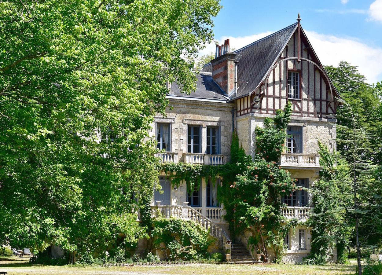Manoir De Plaisance Bed & Breakfast Benon Exterior photo