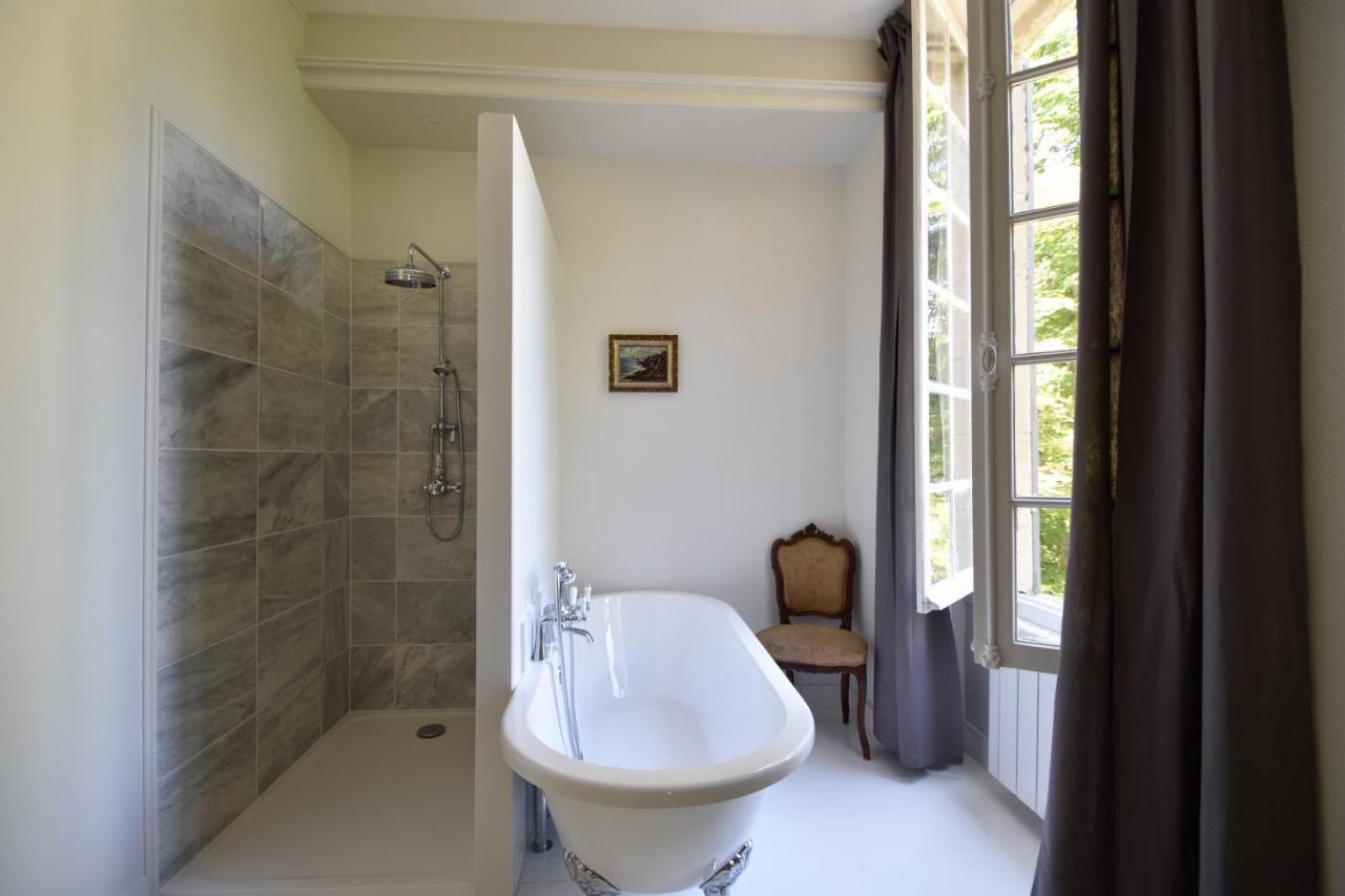 Manoir De Plaisance Bed & Breakfast Benon Exterior photo